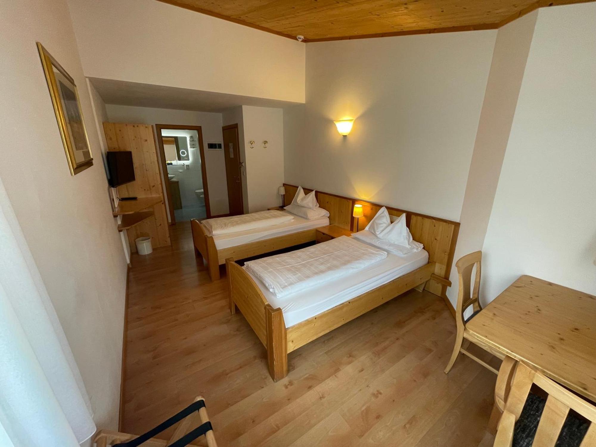 Hotel Meisules Selva di Val Gardena Esterno foto