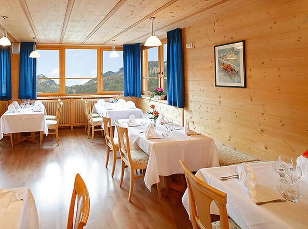 Hotel Meisules Selva di Val Gardena Esterno foto