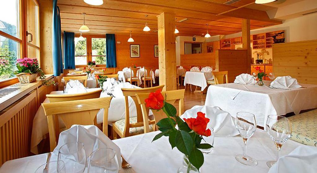 Hotel Meisules Selva di Val Gardena Esterno foto