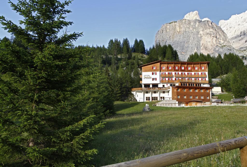 Hotel Meisules Selva di Val Gardena Esterno foto