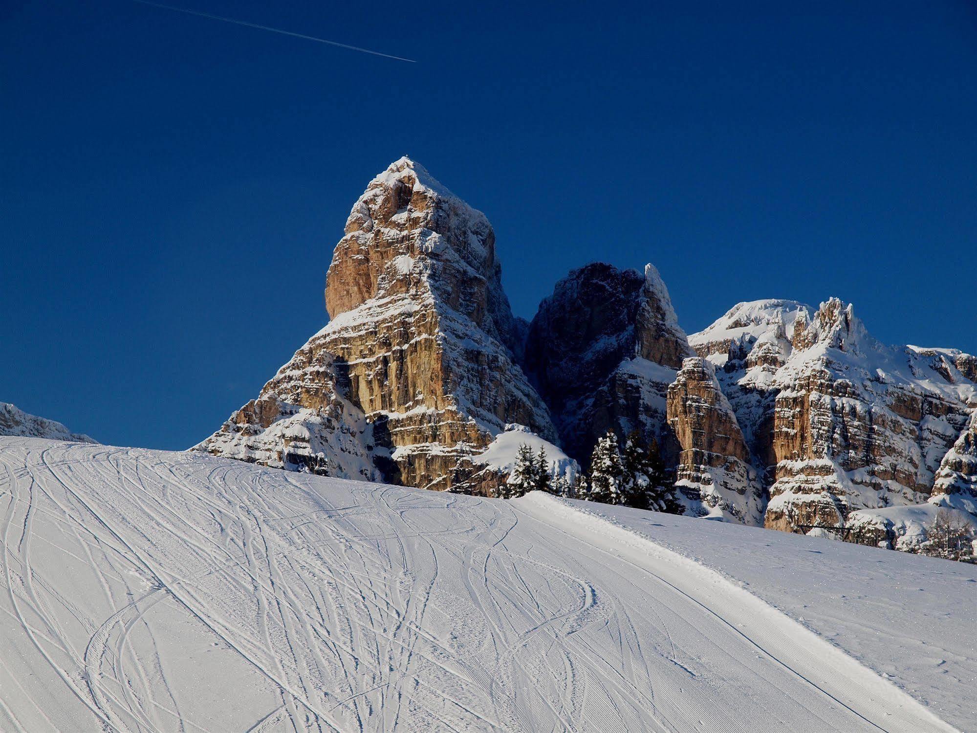 Hotel Meisules Selva di Val Gardena Esterno foto